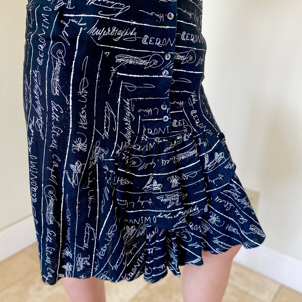 Ice Brand M - unique black & white graphic skirt.